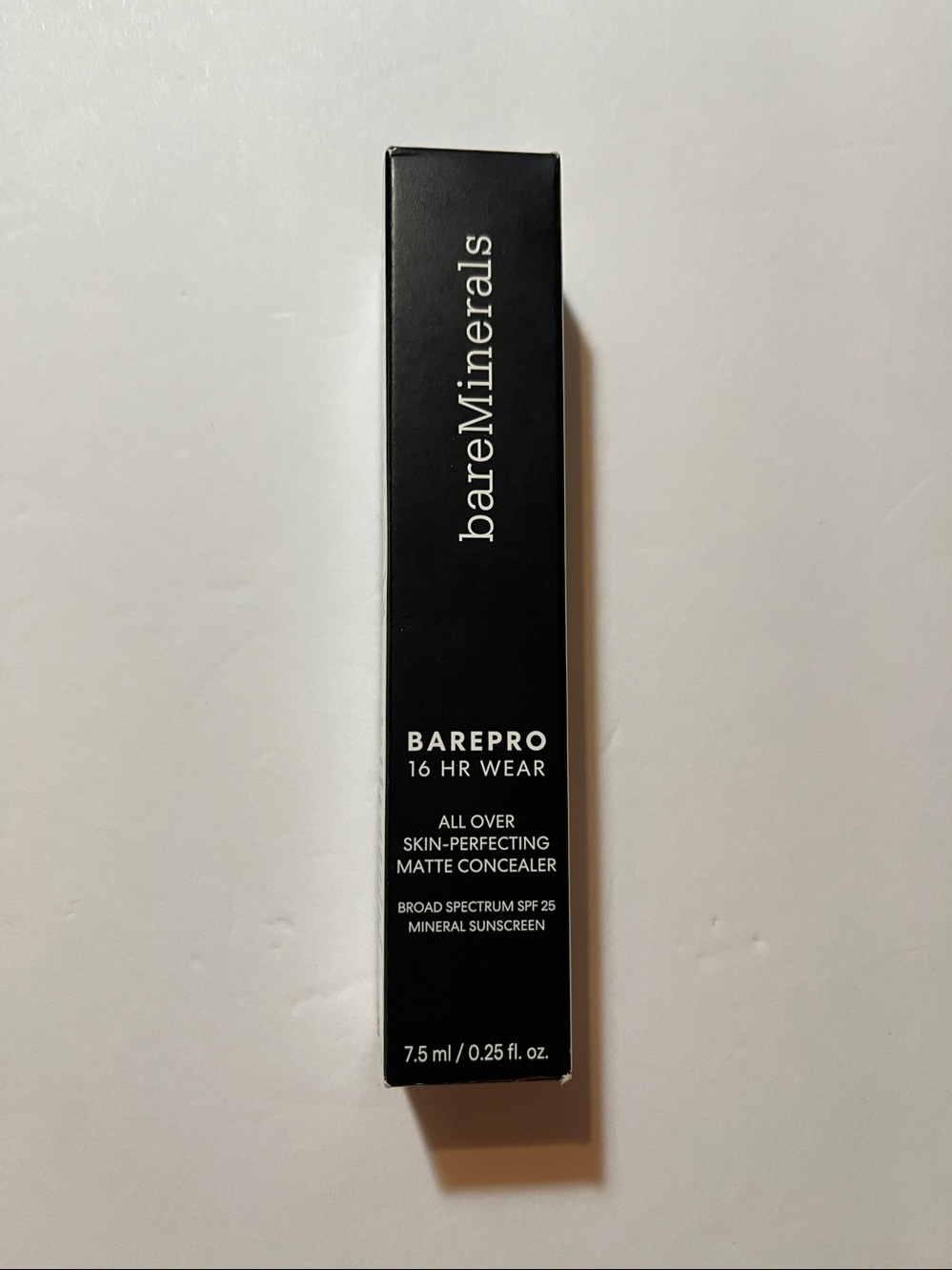BareMinerals BAREPRO 24HR Wear Skin-Perfecting Matte Liquid Foundation nwt